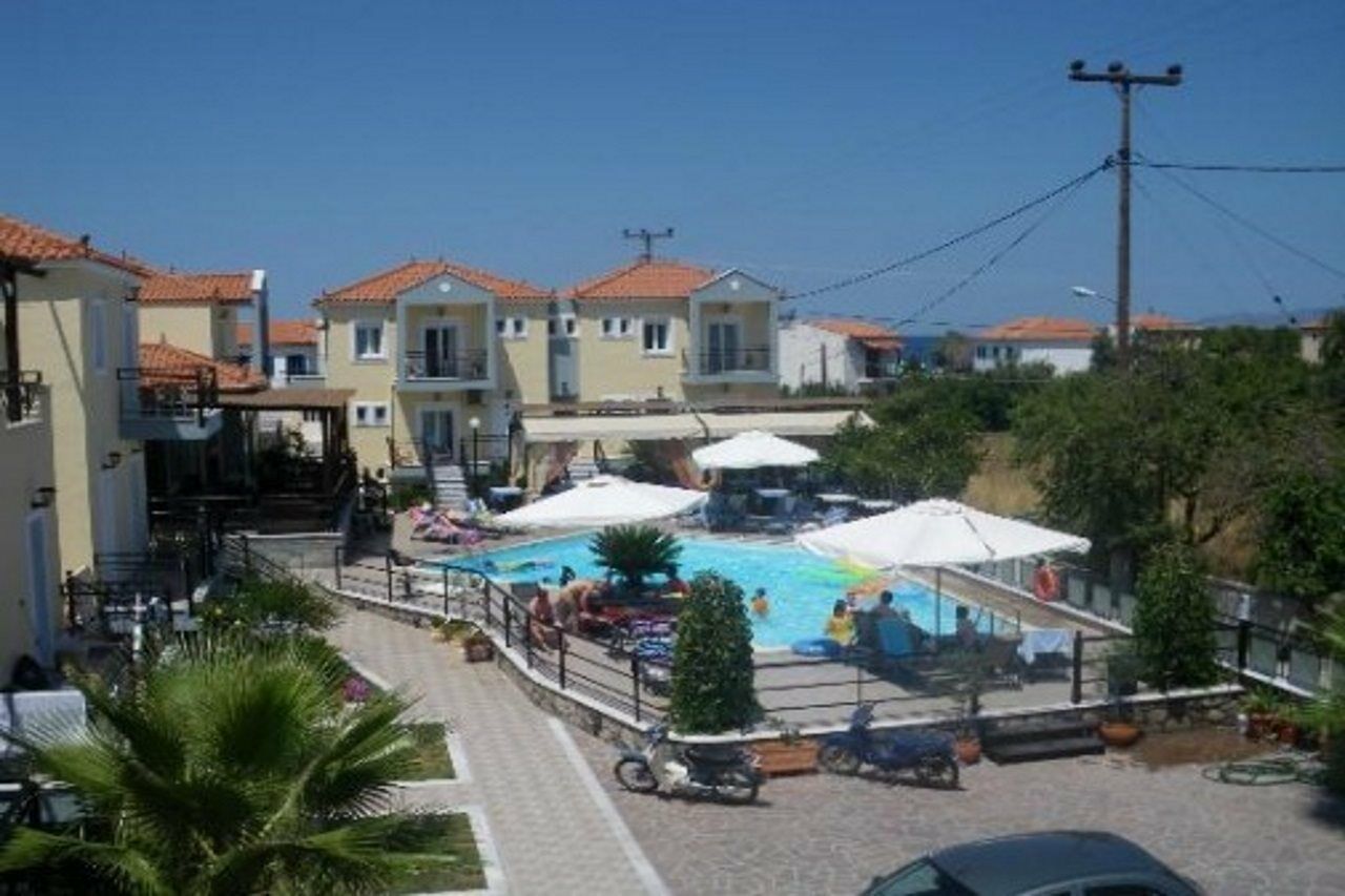 Nautilus Apartments Lesbos Island Exterior photo